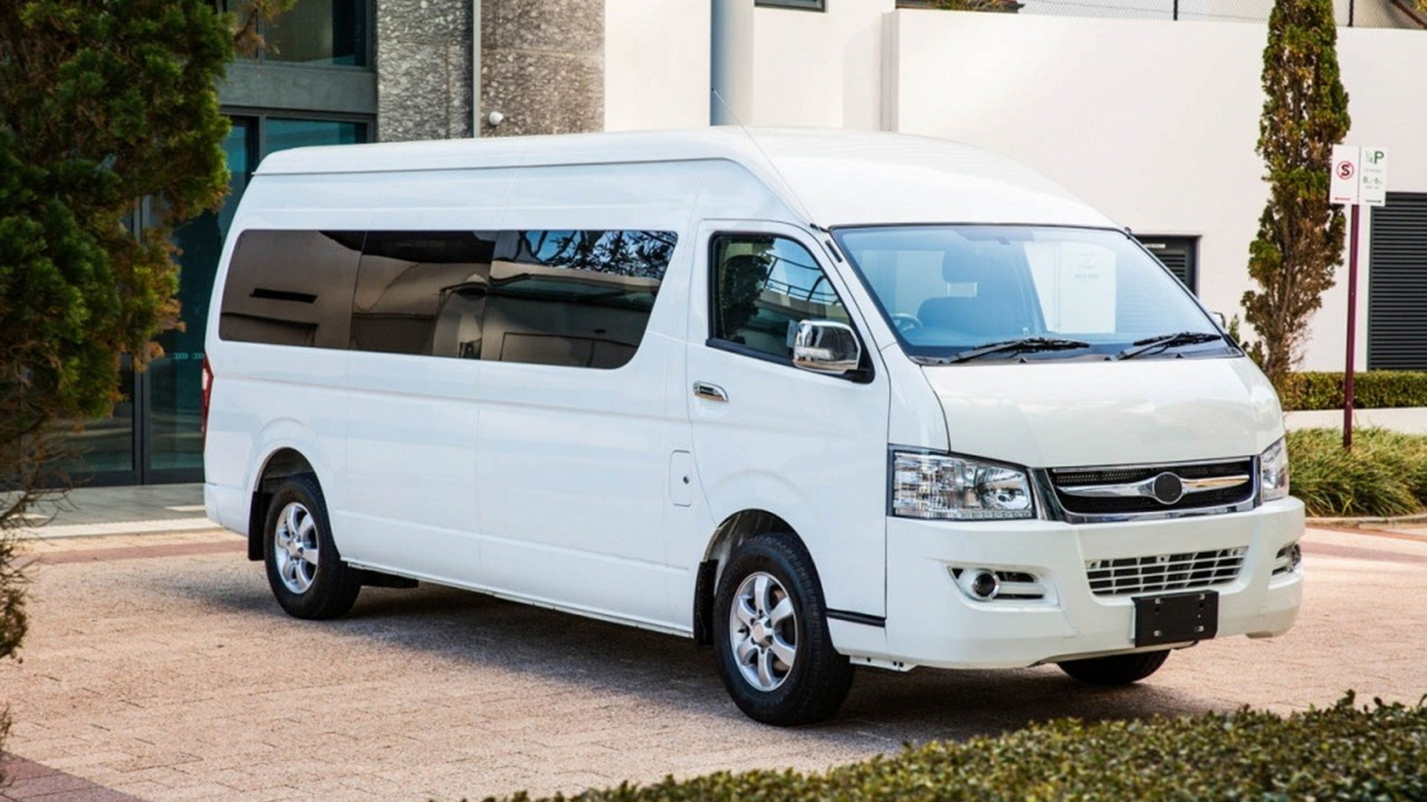 Toyota HiAce for Rent